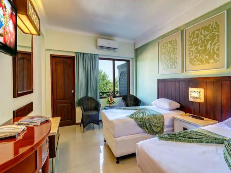 Maharani Beach Hotel Kuta Lombok Exterior foto